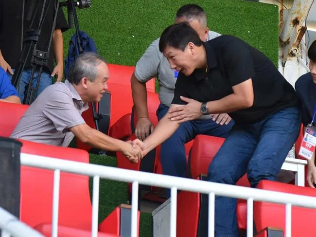 Liên hệ hỗ trợ về Chính sách bảo mật